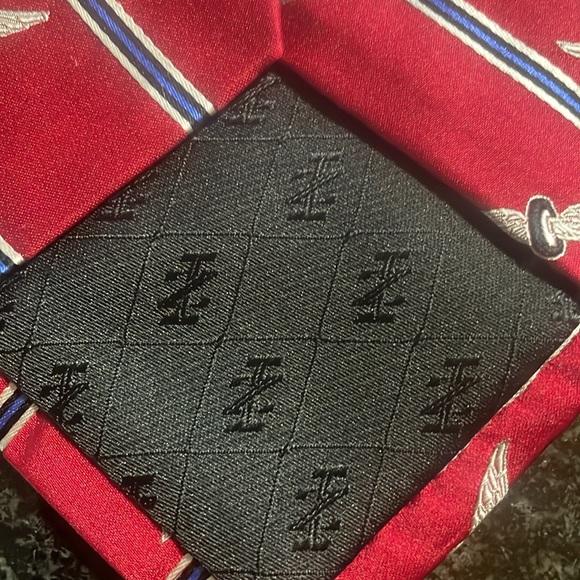 IZOD - INDY - Indianapolis Speedway Tie - Picture 4 of 4